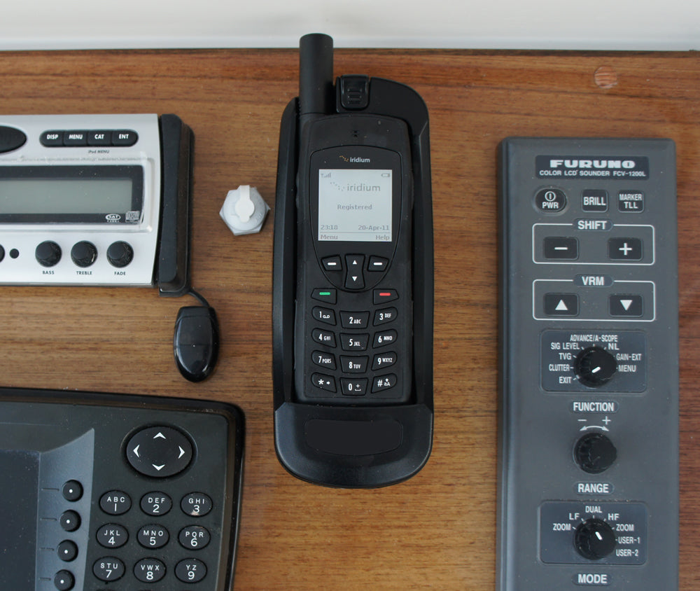 Iridium 9555 Satellite Phone Marine Package